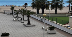 Espectacular apartamento ubicado en primera línea de playa en El Racó de Cullera