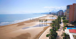 Espectacular apartamento ubicado en primera línea de playa en El Racó de Cullera