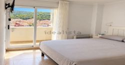 Espectacular apartamento situado en quinta planta del Edificio Edén, en primera línea de la playa del Racó de Cullera